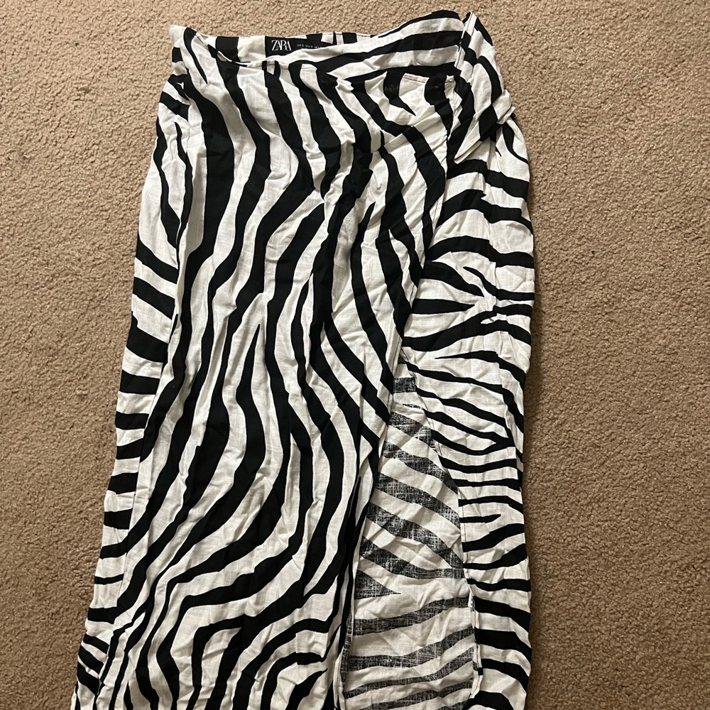 Zara skirt